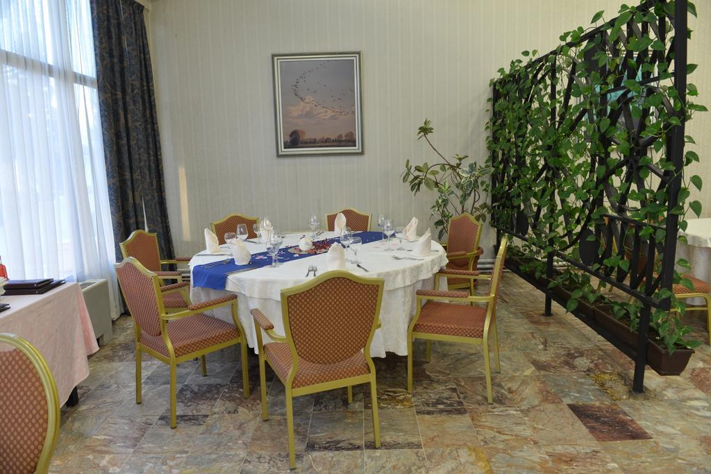 Hotel Bellevue Skopje Exterior foto