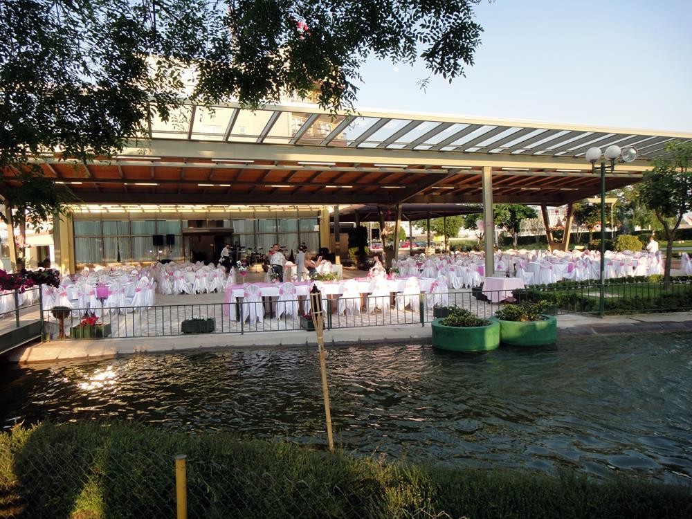 Hotel Bellevue Skopje Restaurant foto